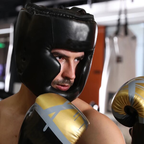 Casco envolvente completo Protector de competición profesional casco de Taekwondo Protector de cabeza de boxeo entrenamiento de lucha libre