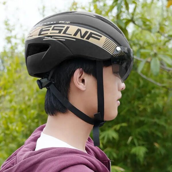 Cascos de seguridad en ciclismo ultraligeros para exteriores, casco de bicicleta para motocicleta, visera de lente magnética, Casco de Bicicleta de carretera de montaña para adultos