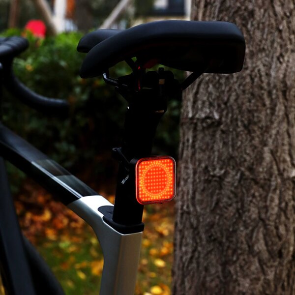 Luz trasera de bicicleta Emoj luz tipo C recargable impermeable bicicleta luz segura ángulo ajustable accesorios de ciclismo