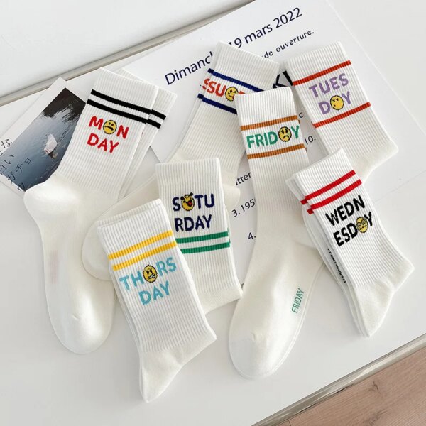 Calcetines transpirables para mujer, para uso diario, lunes, domingo, día de la semana, vestido deportivo informal, calcetines medios de moda urbana, calcetines de ciclismo
