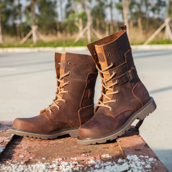 Botas de moto de cuero para hombre, botas de combate militares de alta calidad, botas Punk con cinturón gótico, botas militares tácticas para hombre, zapatos de senderismo y ciclismo