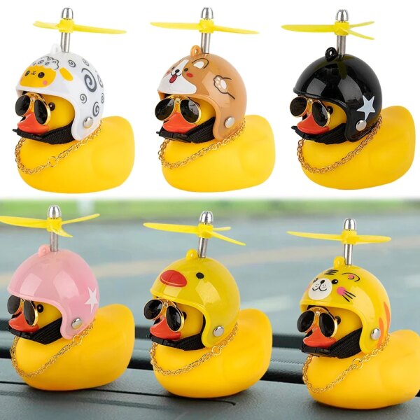 Pato de goma de juguete para motocicleta, adornos para coche, pato amarillo, decoraciones para salpicadero de coche, gafas geniales, pato con casco de hélice