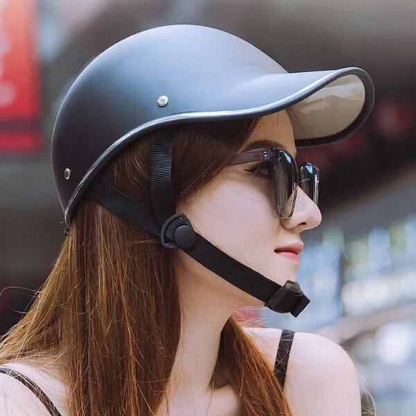 Gorra de béisbol Universal para bicicleta, casco de seguridad en ciclismo eléctrico con correa ajustable para adultos, accesorios para bicicleta